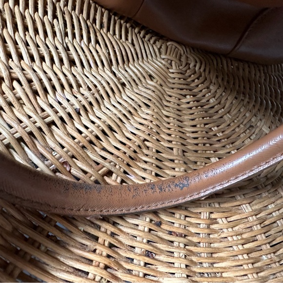 Tory Burch Tan Saffiano Leather Robinson Double Zip Large Tote - PLEASE READ - Picture 10 of 13